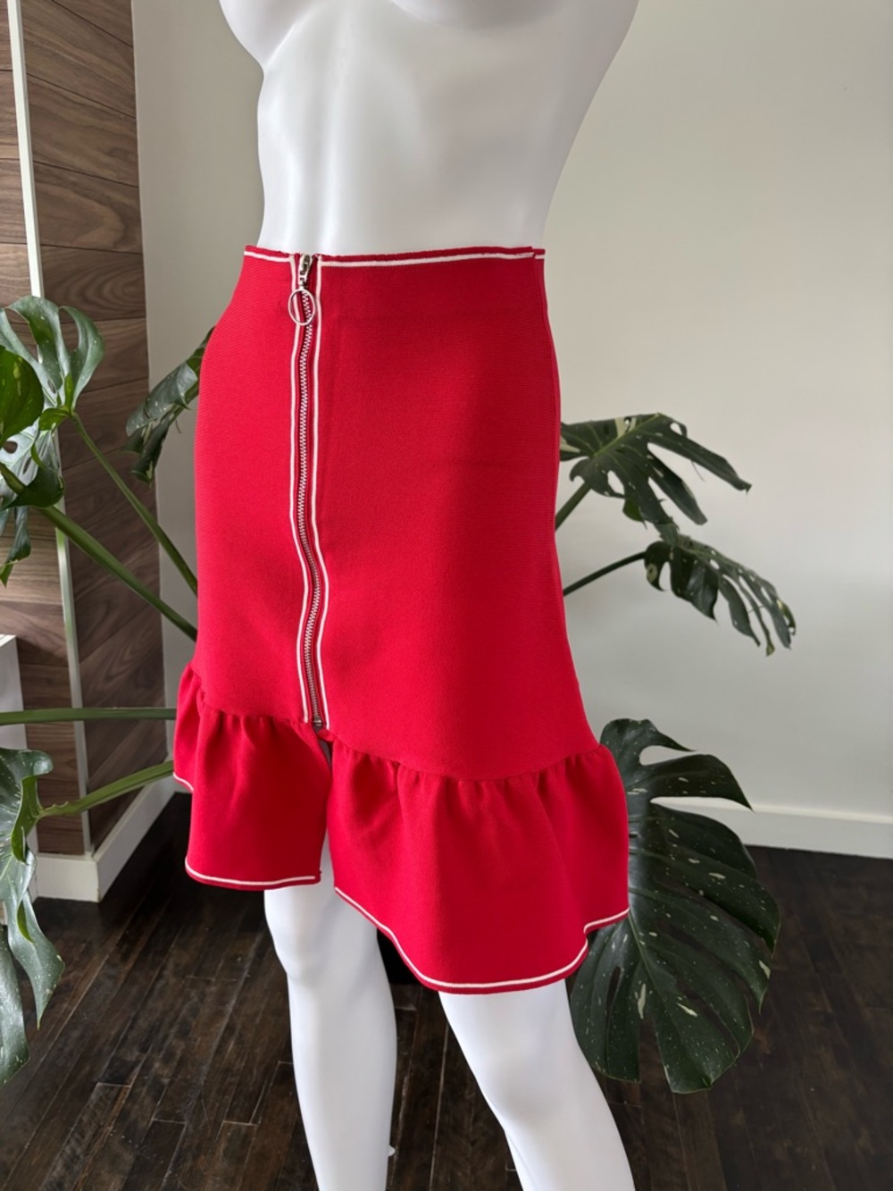 Sandro Skirt Red Women's Zip Sz 3 Authentic❤️ - Picture 4 of 11